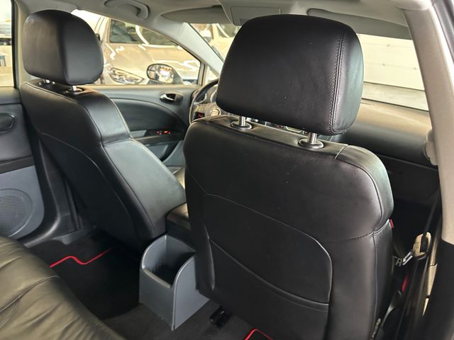 Seat Leon Comfort Limited *2. Hand*Klima*SHZ*Navi*PDC