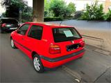 Volkswagen Golf III frischer TÜV Oldtimer - Volkswagen Golf aus 1995: Iii