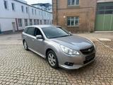Subaru Legacy Kombi/ Outback Active - Subaru Legacy: Kombi