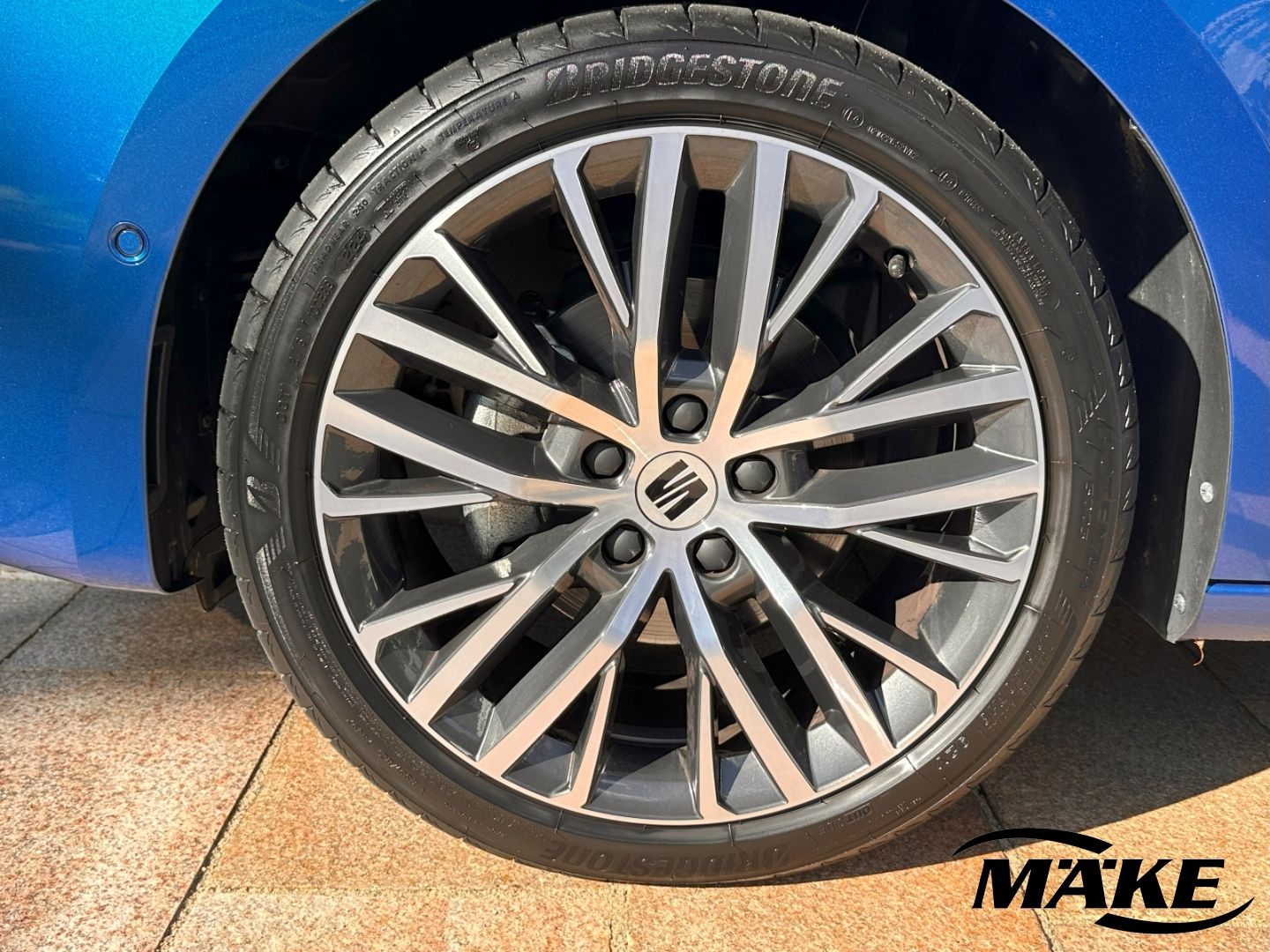 Leon FR 2.0 TDI DSG AHZV RFK LED NAV ACC BEATS