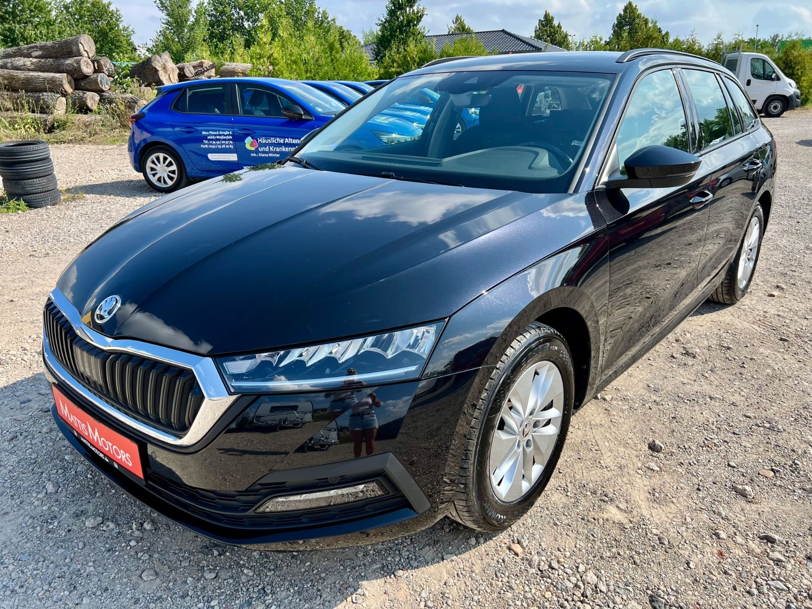 SKODA Octavia Combi Ambition AHK AAC SHZ NAVI CARPLAY