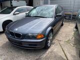 BMW 318i - BMW 318 aus 2000: 318i