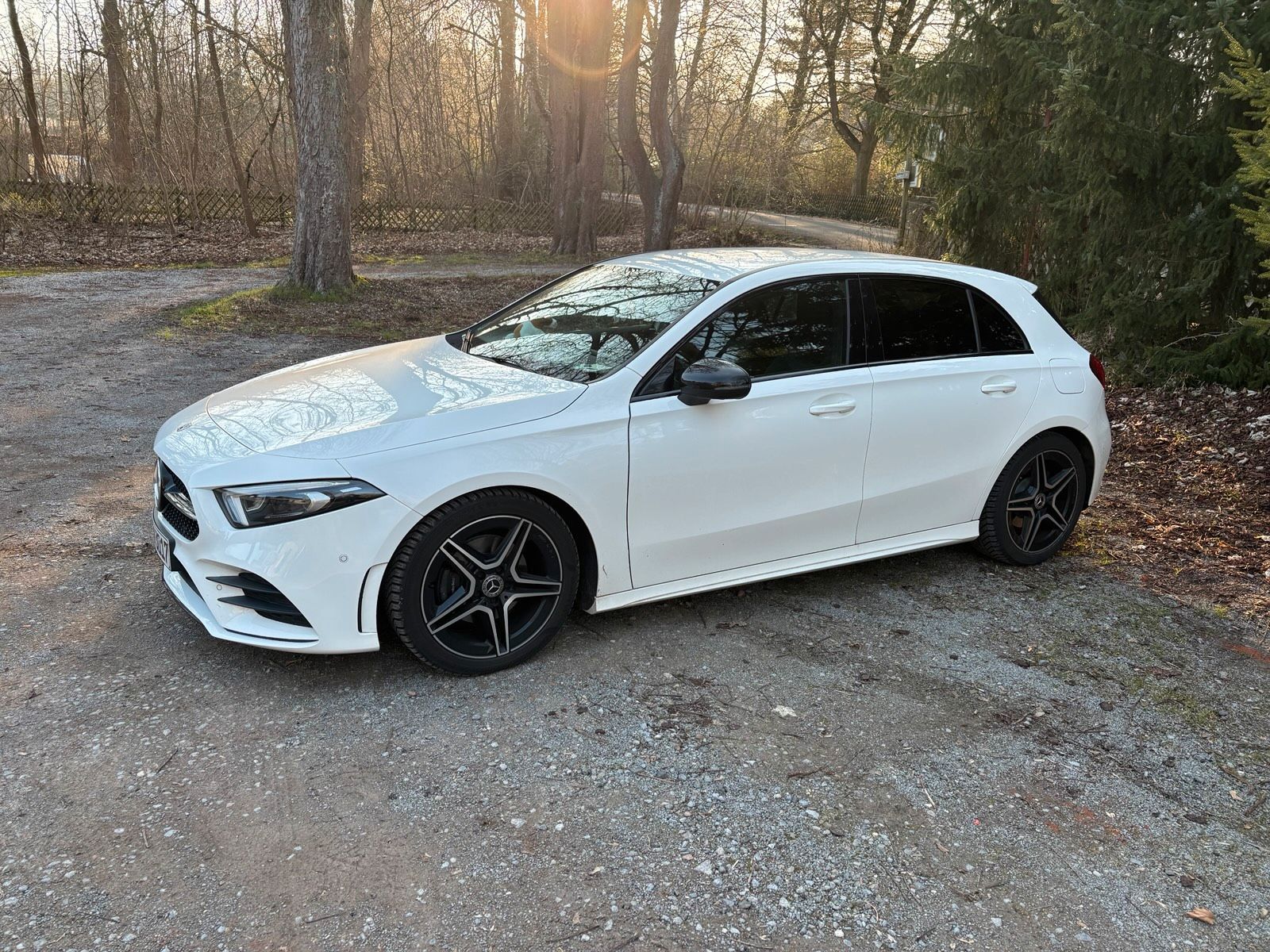 MERCEDES-BENZ Mercedes Benz A200 AMG line