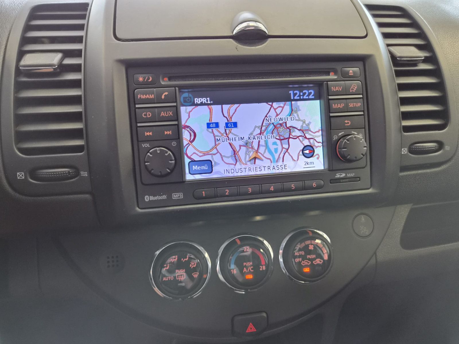 Fahrzeugabbildung Nissan Note Tekna / KLIMA / NUR 63 TKM