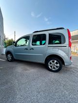 Renault Kangoo Be Bop 1.6 16V - Renault Kangoo mit Benzin-Antrieb: Kleinbus, 1.6