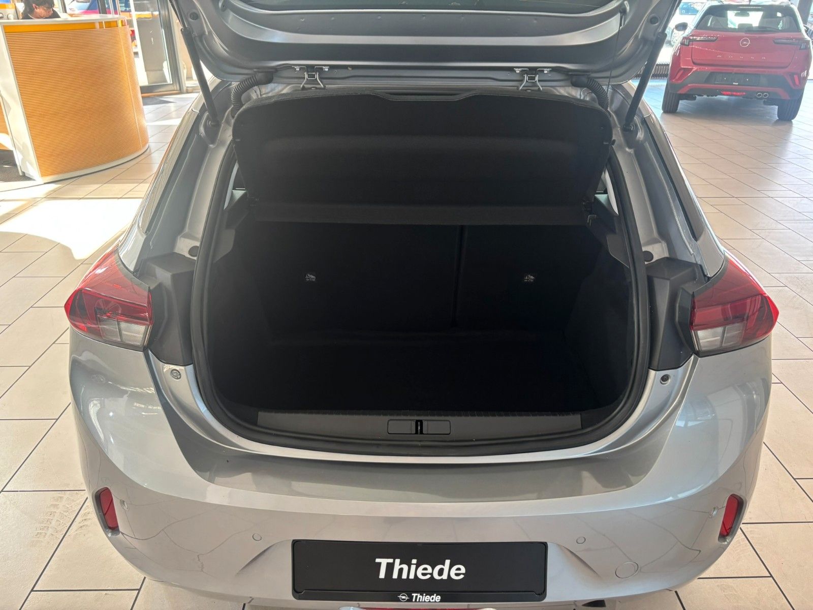 Fahrzeugabbildung Opel Corsa F 1.2 EDITION NAVI/LED/TEMP/PDC/SPORT/DAB+