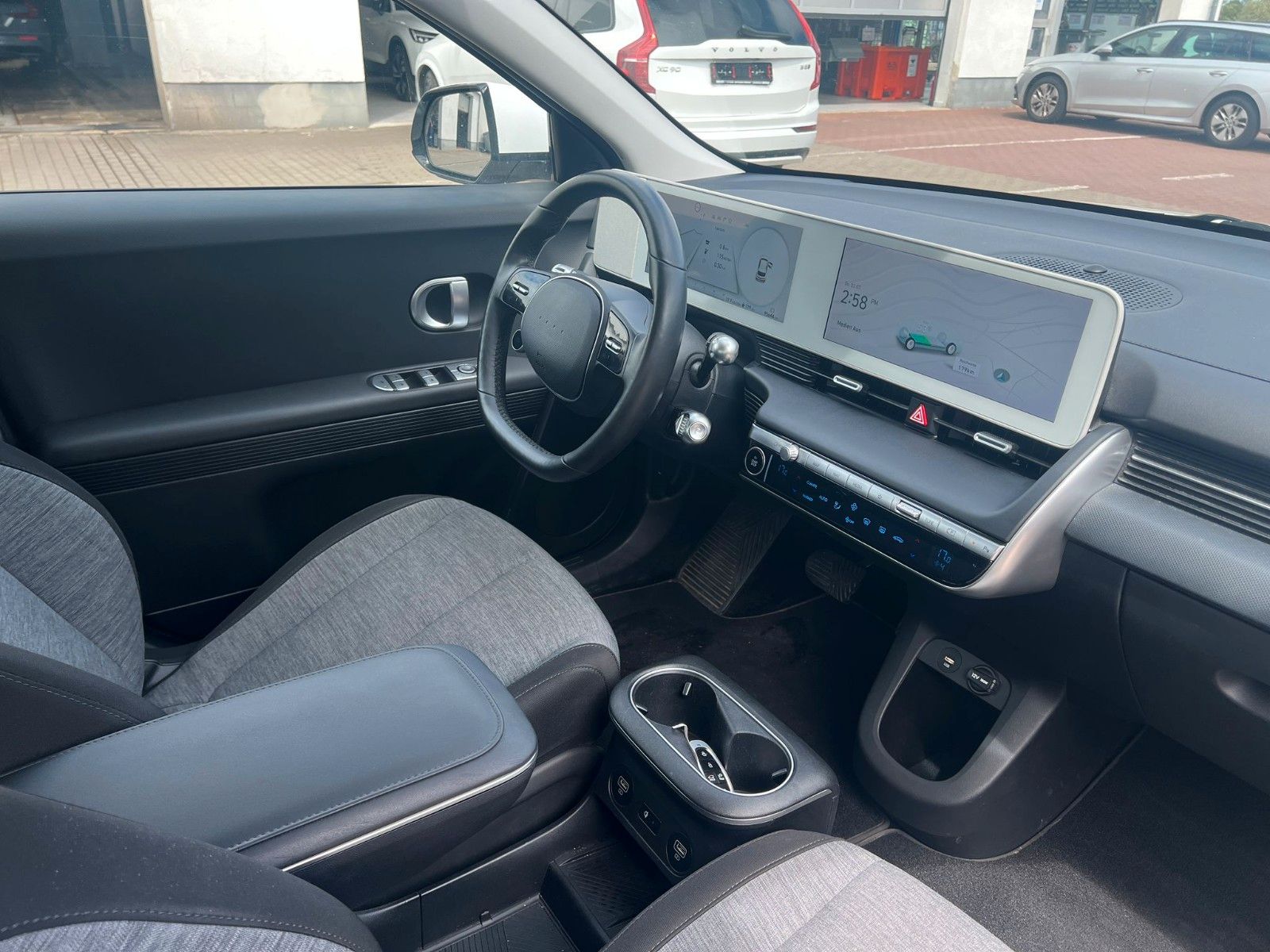 Fahrzeugabbildung Hyundai IONIQ 5 Dynamiq 239kW *RW481KM*Navi*ACC*LED*RFK*