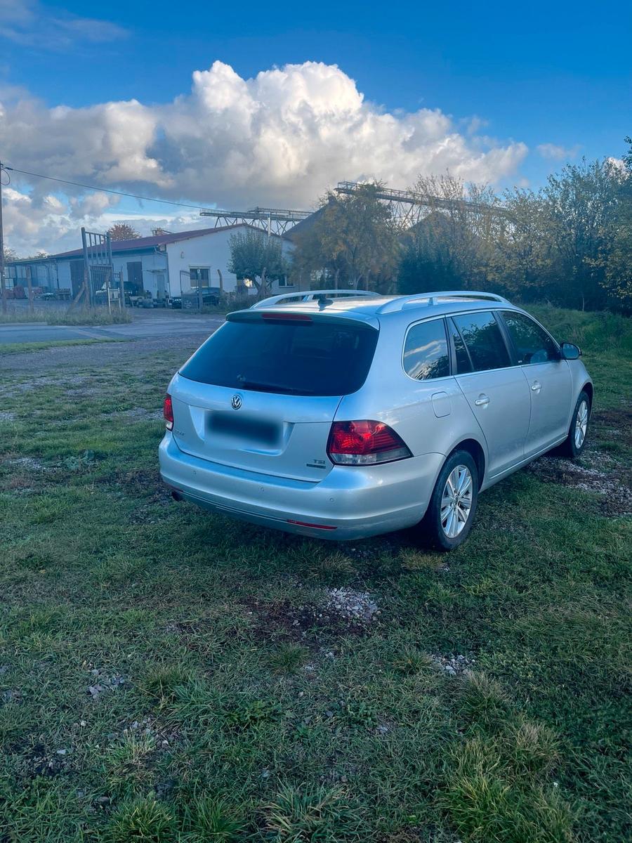 Volkswagen Golf 2012 — photo 8