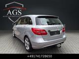 Mercedes-Benz B 180 B -Klasse *TÜV NEU*NAVI*AHK*TEMP - Mercedes-Benz B-Klasse Gebrauchtwagen in Stuttgart