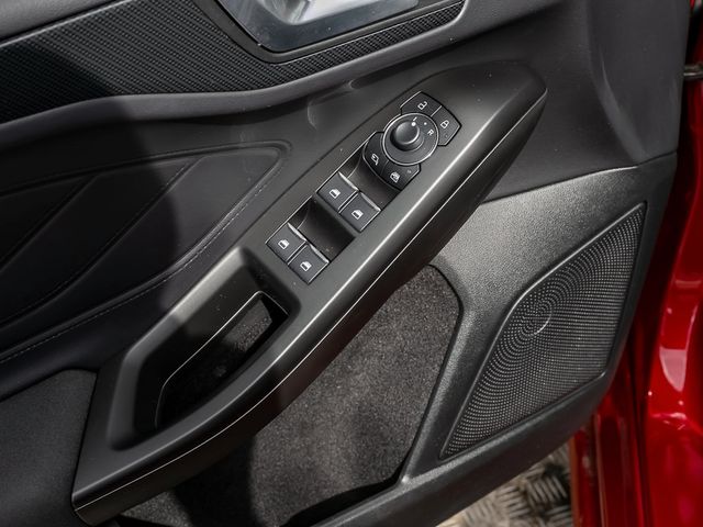 Ford Focus ST-Line X ACC B&O el. HECKKL Kamera