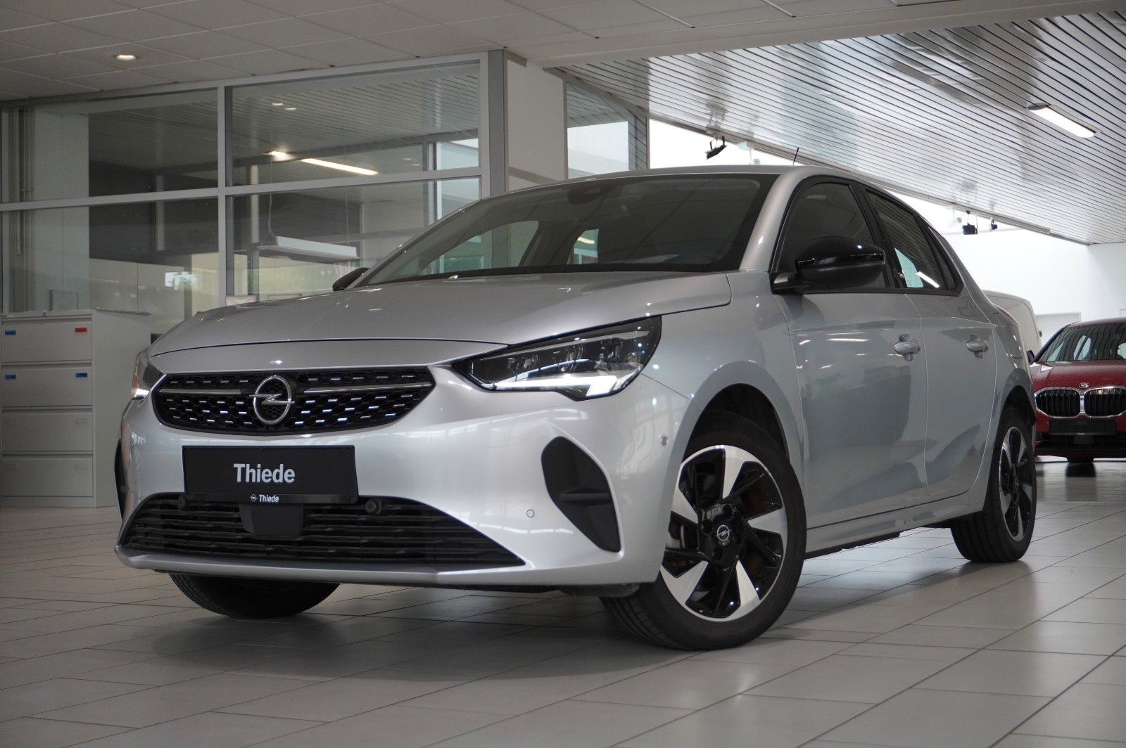 Fahrzeugabbildung Opel Corsa-e F ELEGANCE 1-PHASIG NAVI/LED/KAMERA/DAB+