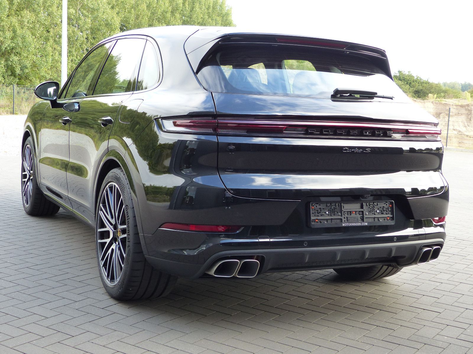 Fahrzeugabbildung Porsche Cayenne Turbo E-Hybrid