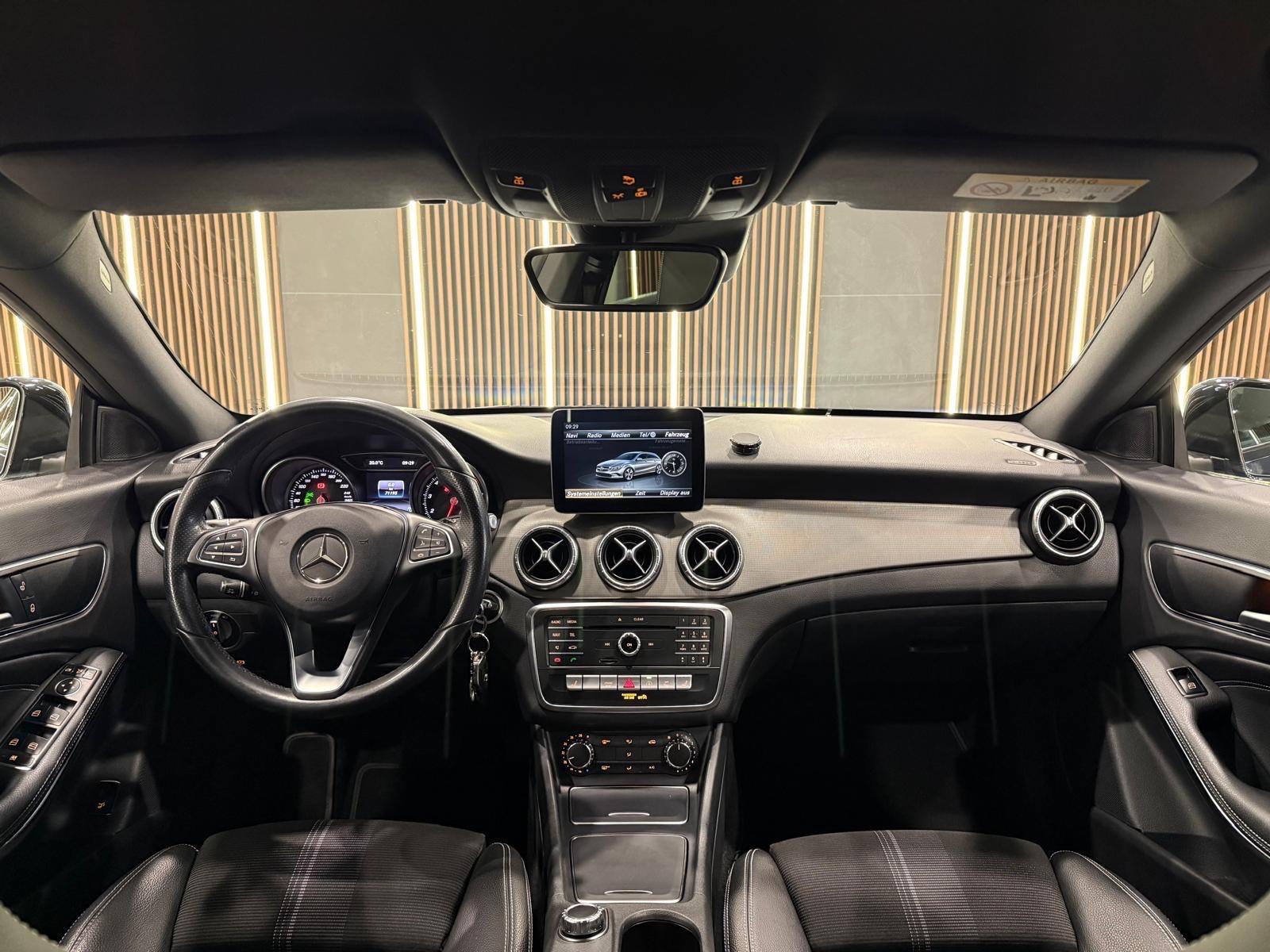 MERCEDES-BENZ CLA 200 SHOOTING BRAKE 1.6 156ch BVA Sièges sport chauffants Historique présent - 2EME MAIN
