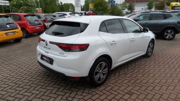 Renault Megane IV Intens 1.3 TCe 140 PS mit Winterpaket 