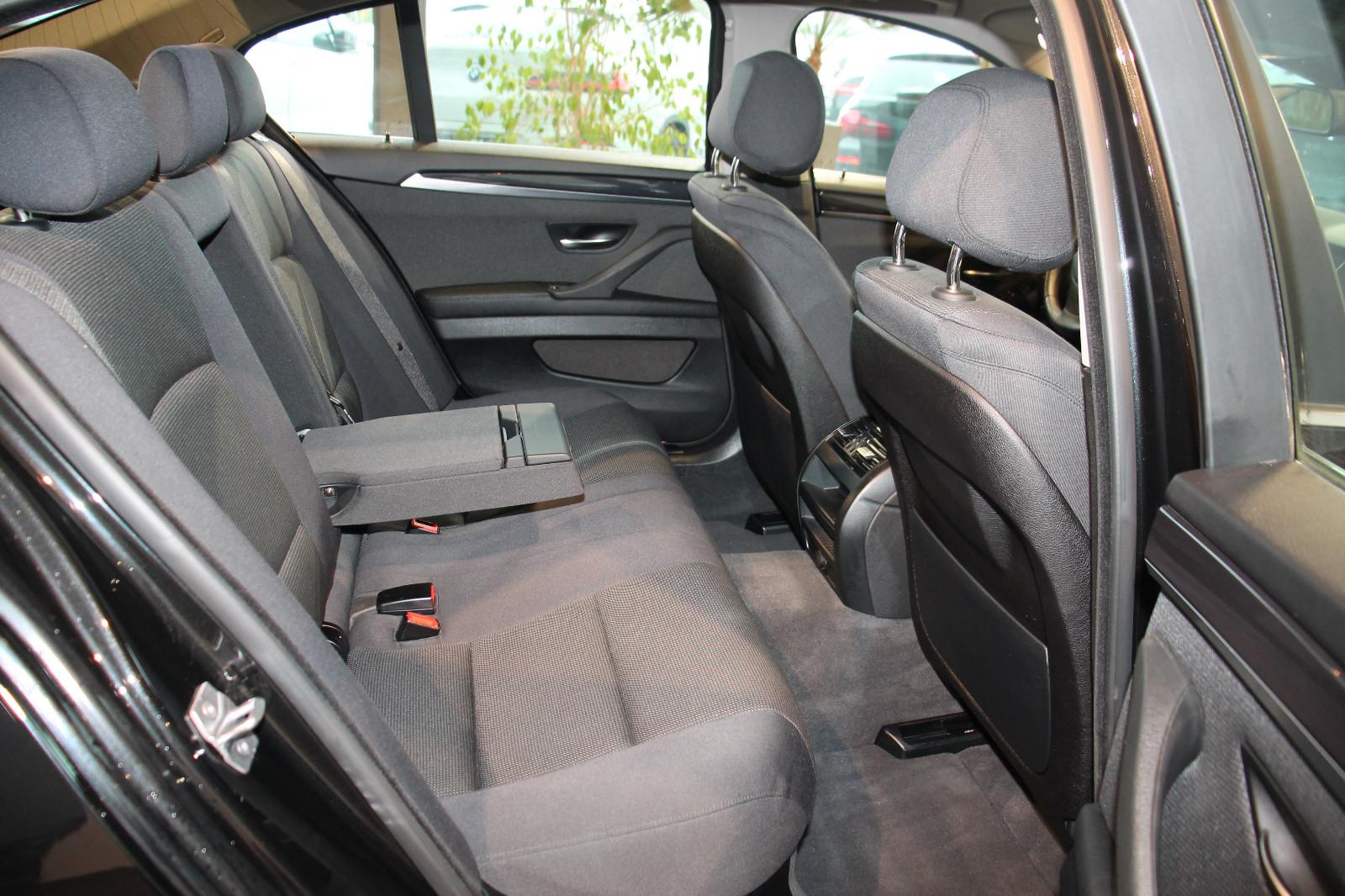 BMW 520i Limousine Head-Up Kamera AHK Navi SHZ