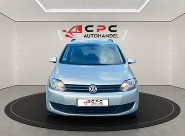 Volkswagen Golf - 1