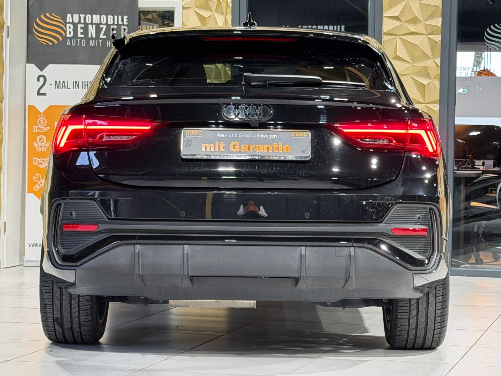 Fahrzeugabbildung Audi Q3 Sportback 35 TDI/S-LINE/BLACK-EDIT/LED/KAMERA