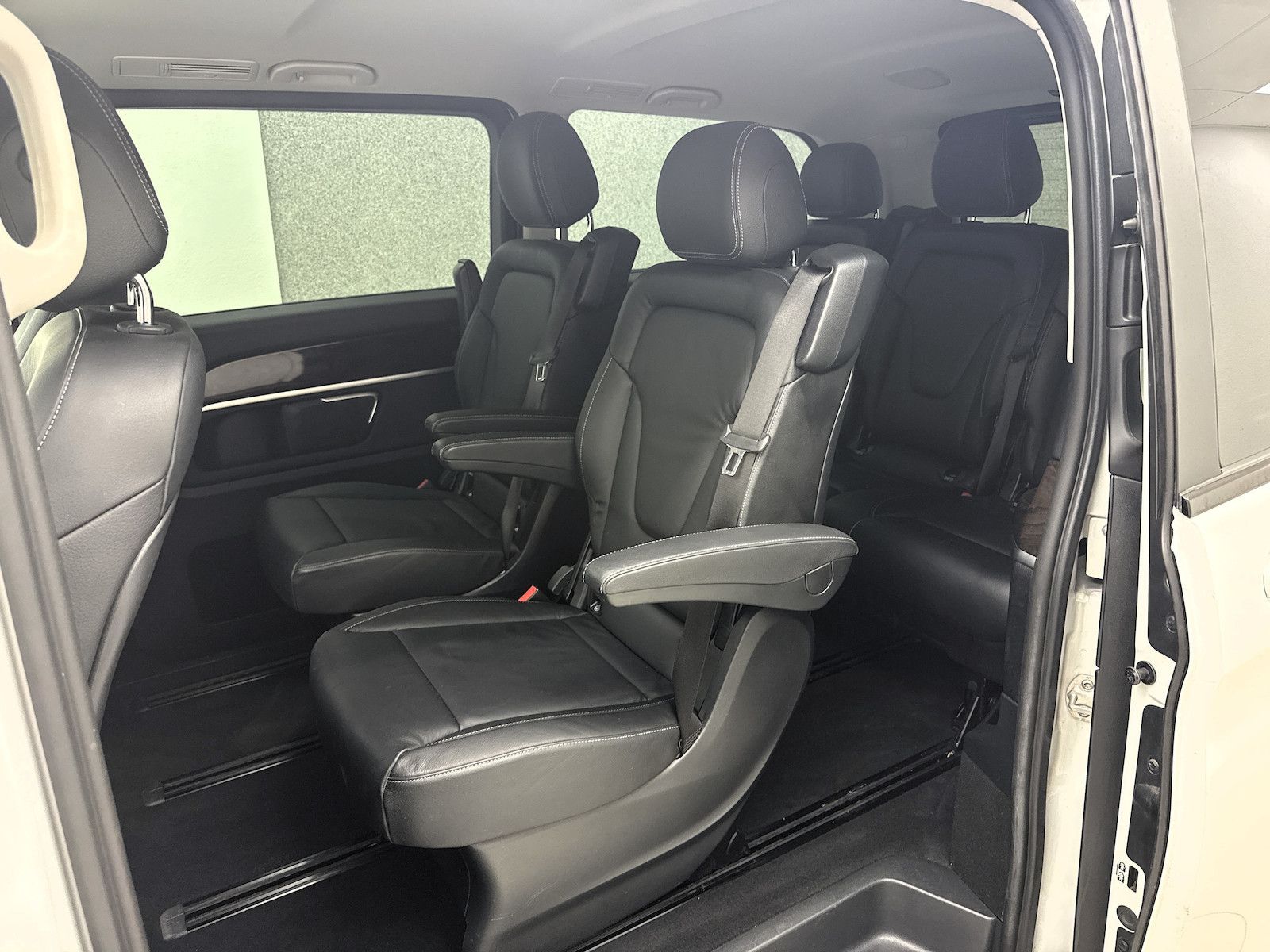 Mercedes-Benz V 250 d Avantgarde Edition Night Com Bur LED AHK foto 6