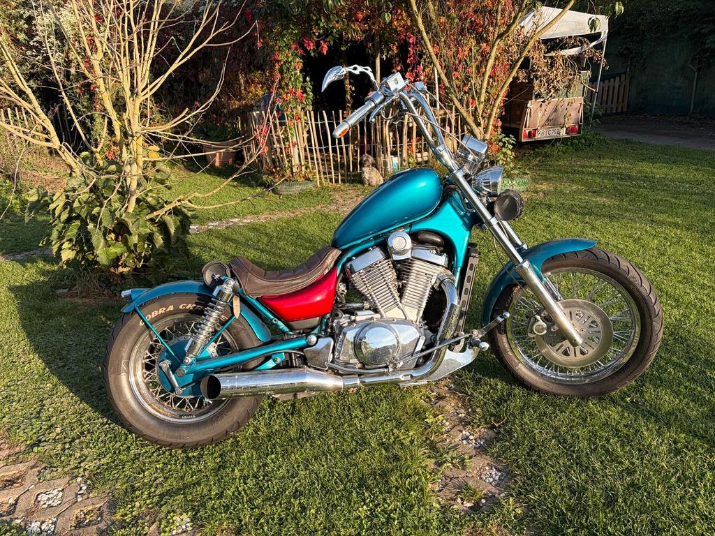 Renault Tausche Suzuki Intruder cooler Umbau g.g. ...