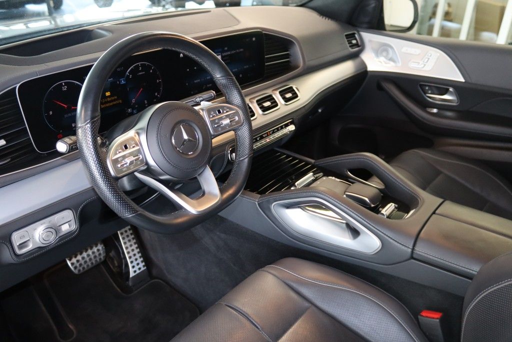 Fahrzeugabbildung Mercedes-Benz GLS 400 4Matic-AMG-Widescreen-7Siz-Burm.-Pano.-