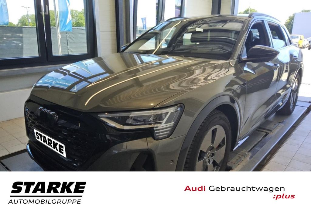 Image of Audi Q8