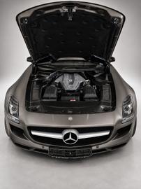 صورة 2 لـ 2011 Mercedes-BENZ SLS AMG