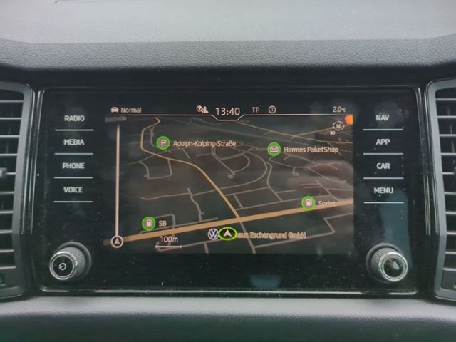 Fahrzeugabbildung SKODA Kodiaq 2.0 TDI DSG 4x4 Clever AHK DCC CANTON 7-S