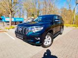 Toyota Land Cruiser 2.8 D-4D Comfort Automatik - Toyota Land Cruiser Gebrauchtwagen in Hamburg