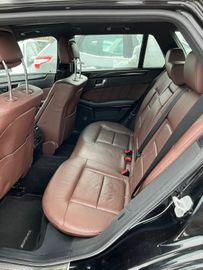 Mercedes E 350 - 9