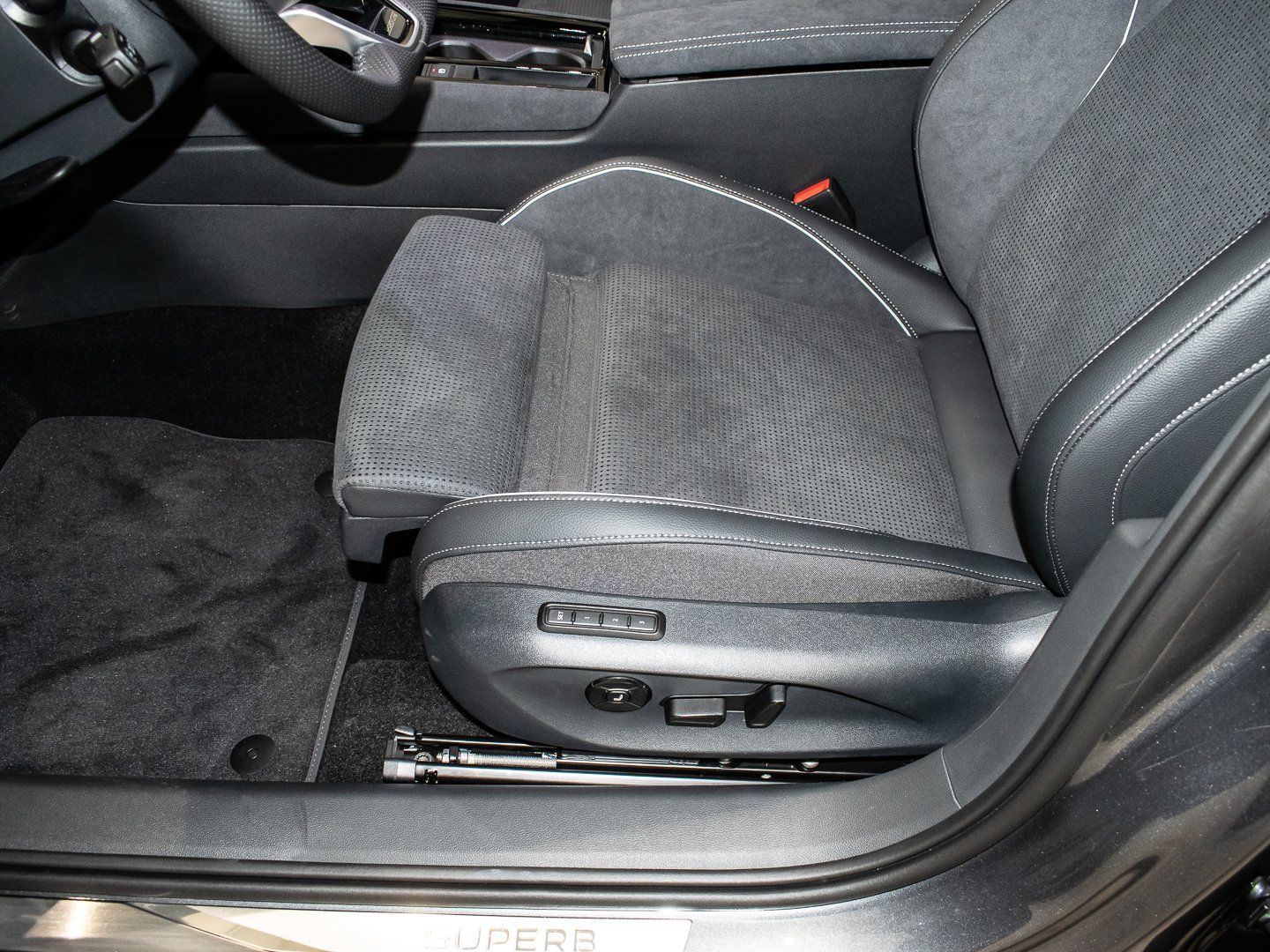Skoda Superb - Bild 16