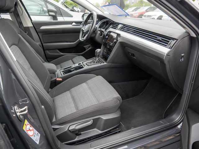 Passat Variant 2.0 TDI Business SHZ NAVI ACC LED