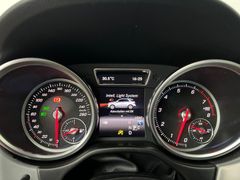 MERCEDES-BENZ GLE 500 4MATIC/ V8 / 2.HA/ 95.000KM/ GARANTIE MERCEDES-BENZ GLE 500 4MATIC/ V8 / 2.HA/ 95.000KM/ GARANTIE