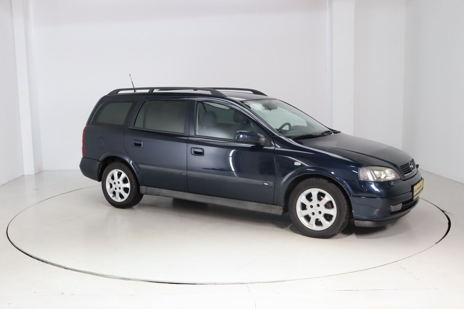 Fahrzeugabbildung Opel Astra 1.6 Fresh * Xenon * Klima