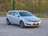 Opel Astra 1.6 16V GPL-TECH Station Wagon Editio - Opel Astra: Station Wagon