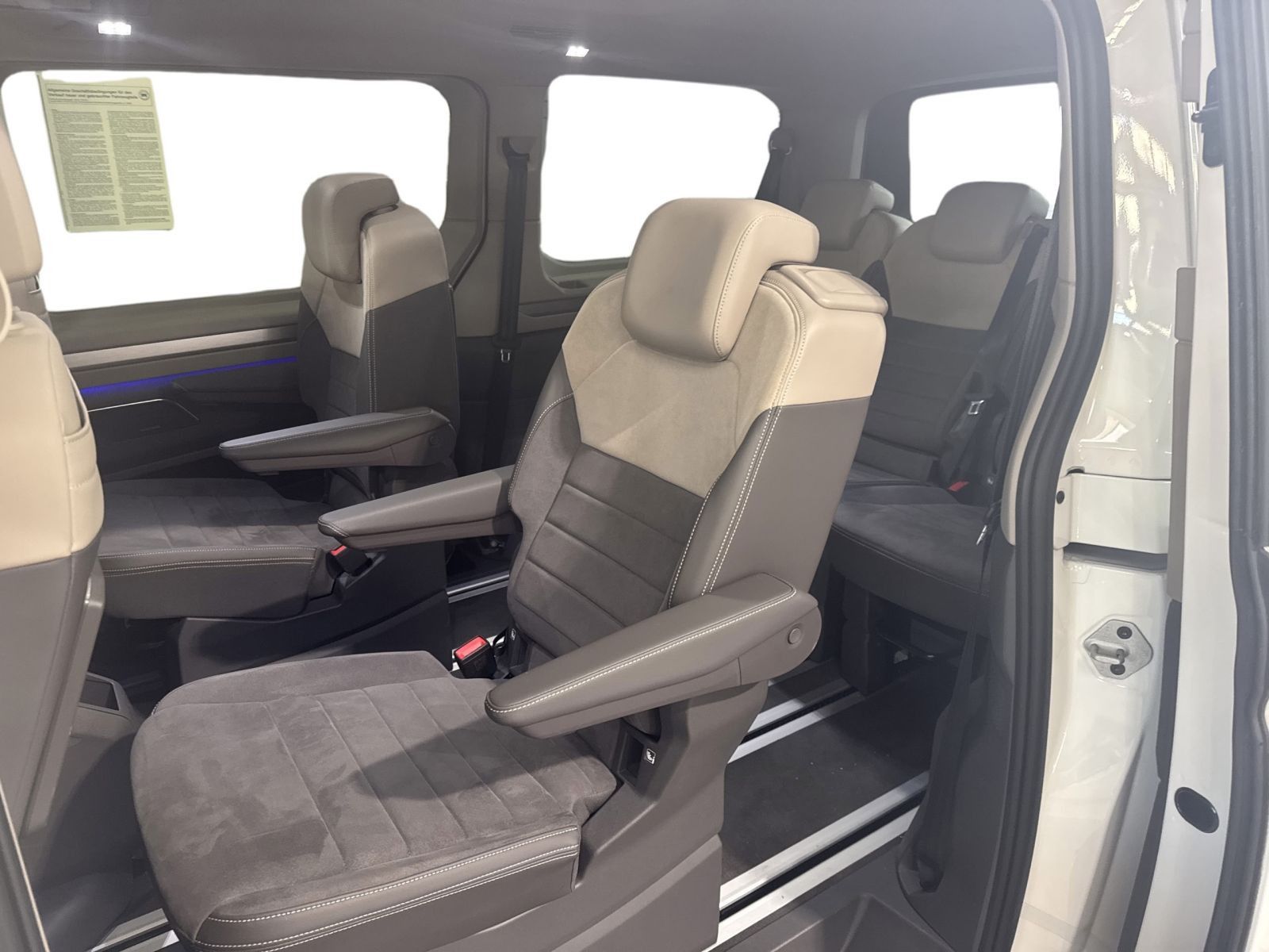 Volkswagen T7 Multivan - Bild 10