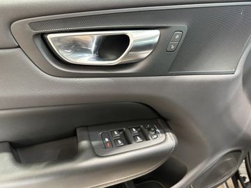 Volvo XC60 - 10