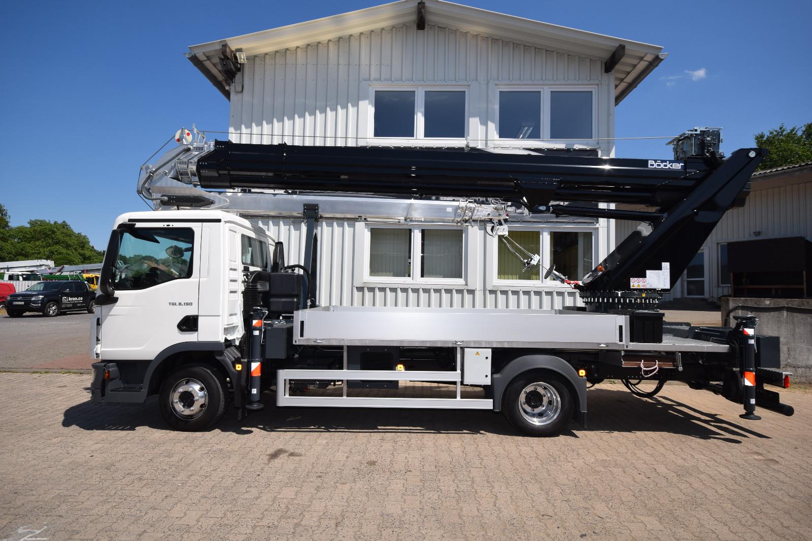 MAN 7.190 Böcker 37/4000 Dachdeckerkran