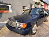 Mercedes-Benz E 200 D W124 Lim. - Mercedes-Benz E 200 aus 1990