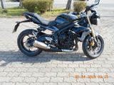 Triumph Street Triple 675, ABS, Service und TÜV  - Offers matching your search criteria