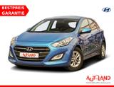 Hyundai i30  1.4 blue Classic USB Tagfahrlicht - Hyundai i30 Classic mit Benzin-Antrieb