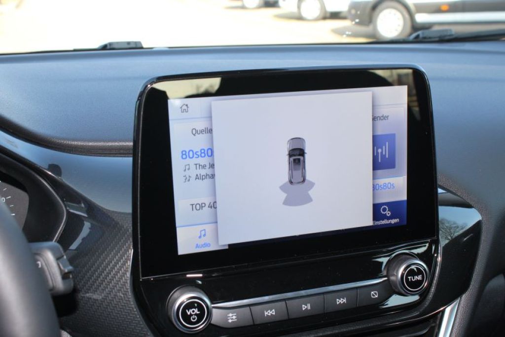 Fahrzeugabbildung Ford Puma Titanium Hybrid