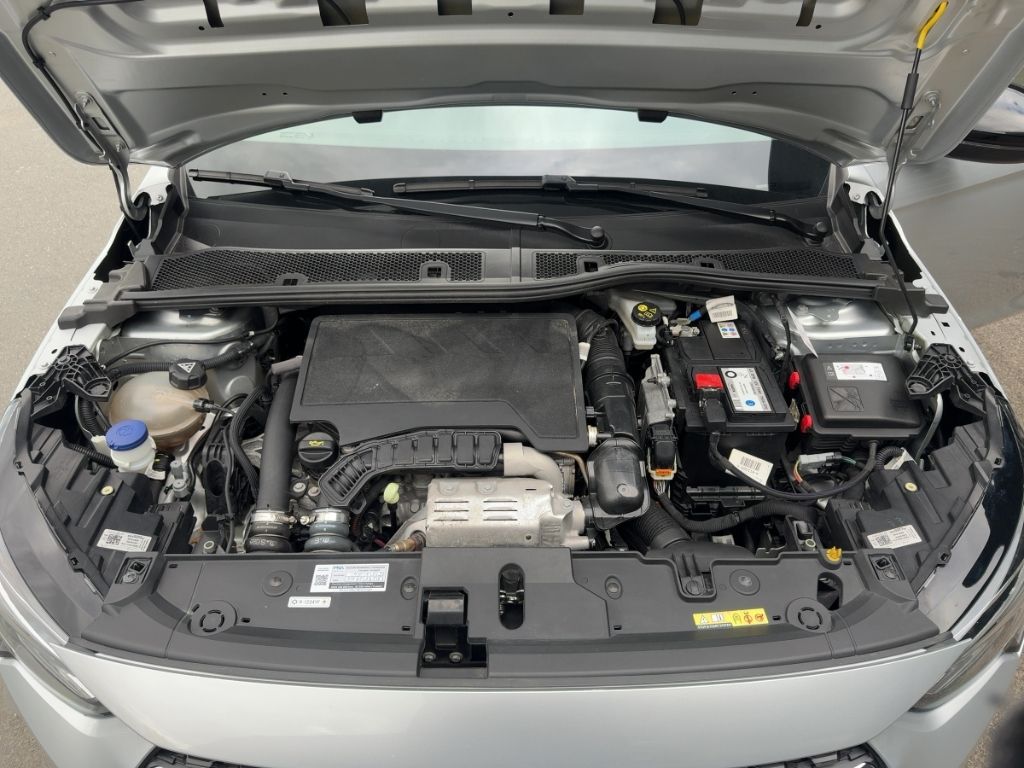 Fahrzeugabbildung Opel Corsa AUTOMATIK RÜCKFAHRKAMERA WINTERPAKET