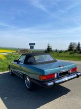 Mercedes-Benz SL 560 - Mercedes-Benz SL 560: Cabrio