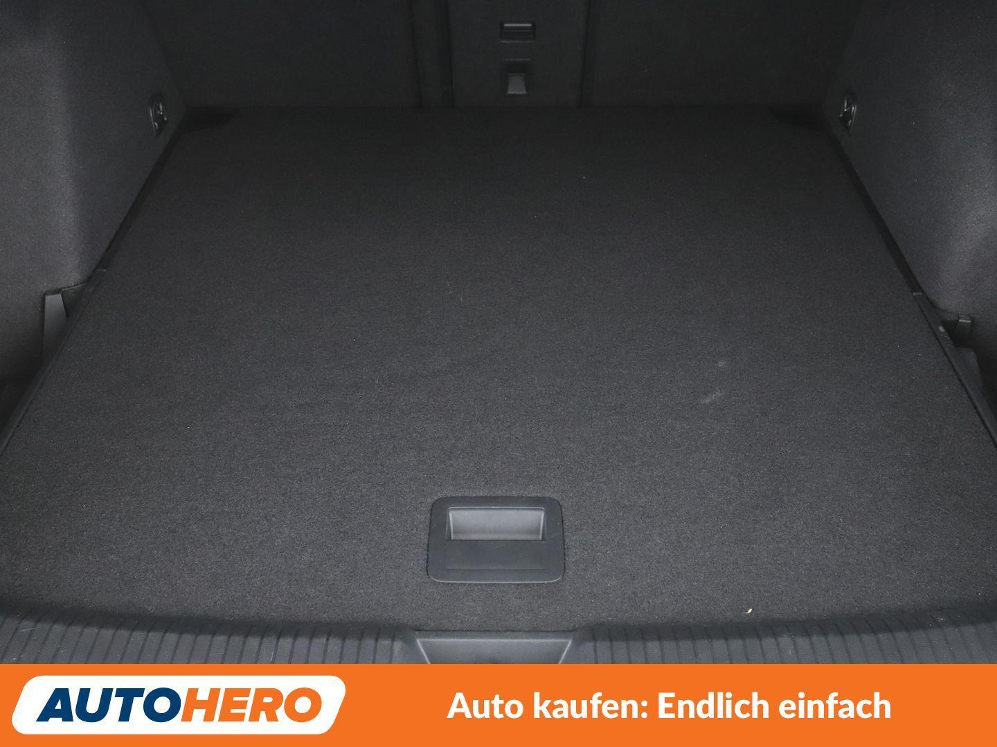 Volkswagen Golf VIII 1.5 TSI ACT Active*NAVI*LED*PDC*, миниатюра 16