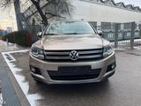 Volkswagen Tiguan 2.0 TDI Highline Plus 4Motion/Garantie - Volkswagen Tiguan: Plus