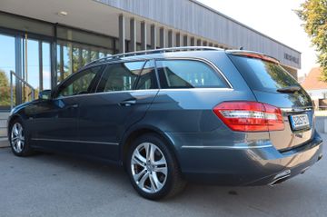 Mercedes E 200 - 6