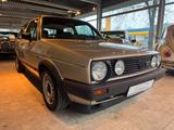 Volkswagen Golf GTI 1.8 top gepflegter orig. Zustd rostfrei - Volkswagen Golf Oldtimer mit Benzin-Antrieb