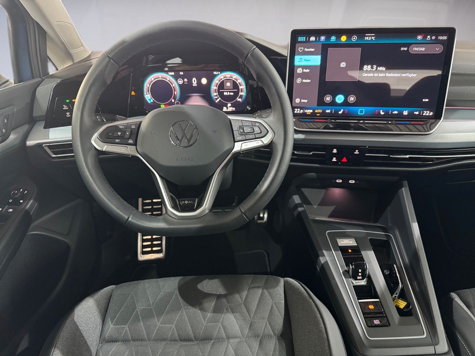 Fahrzeugabbildung Volkswagen Golf VIII Life GOAL 1.5 eTSI
