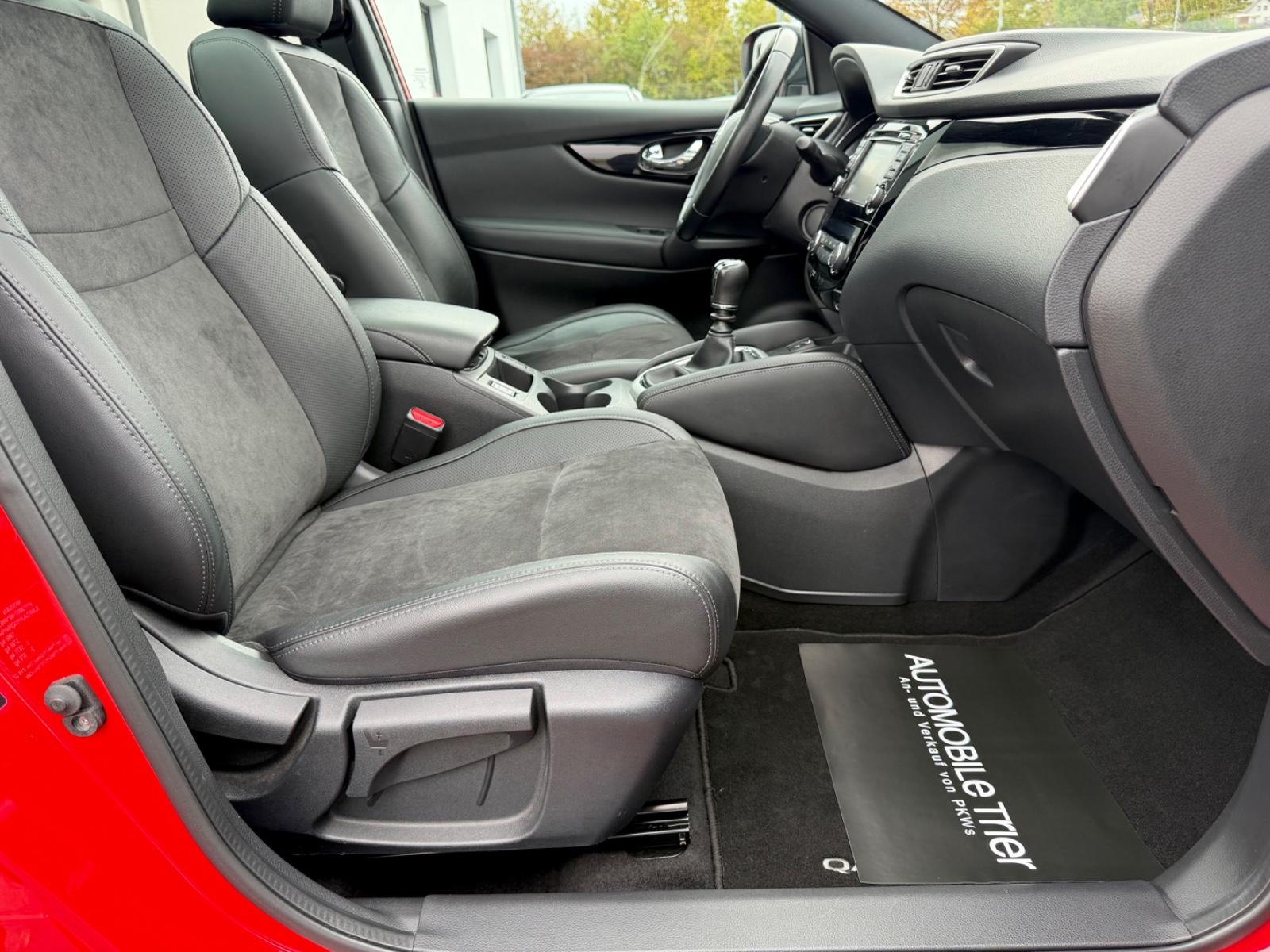 Nissan Qashqai 1.6 dCi PANO/NAVI/AHK/360°CAM/GARANTIE/