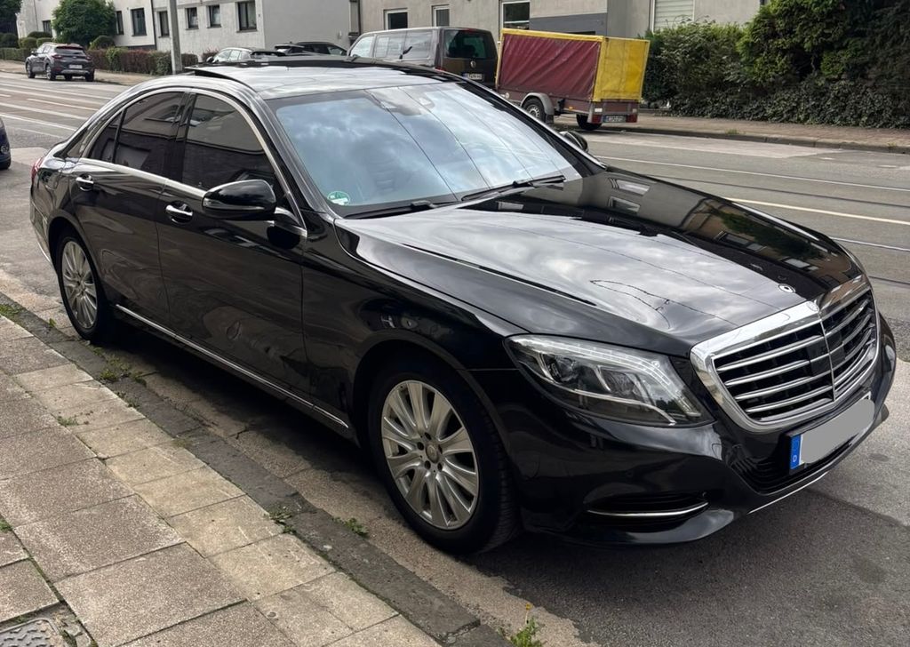 Image of Mercedes-Benz S 500